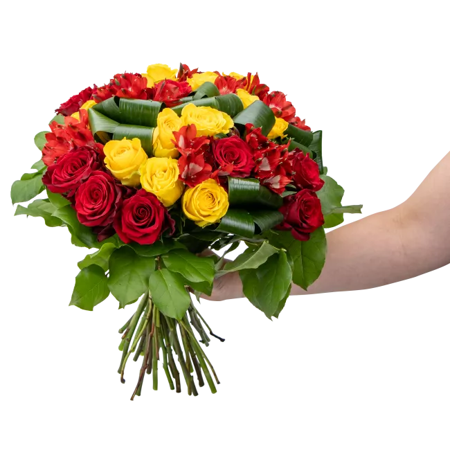 Kytice růží s alstromérií